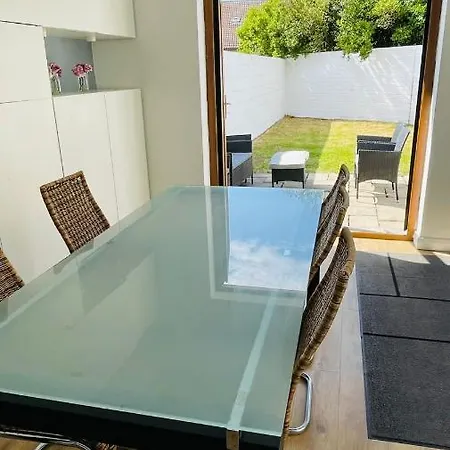 Modern Centre House Vakantiehuis Galway