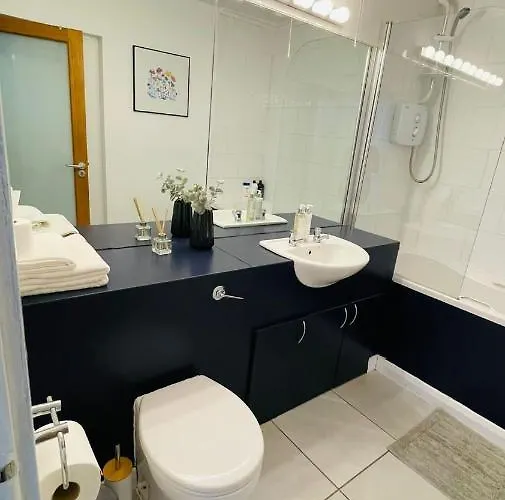 Modern Centre House Дом отдыха Голуэй